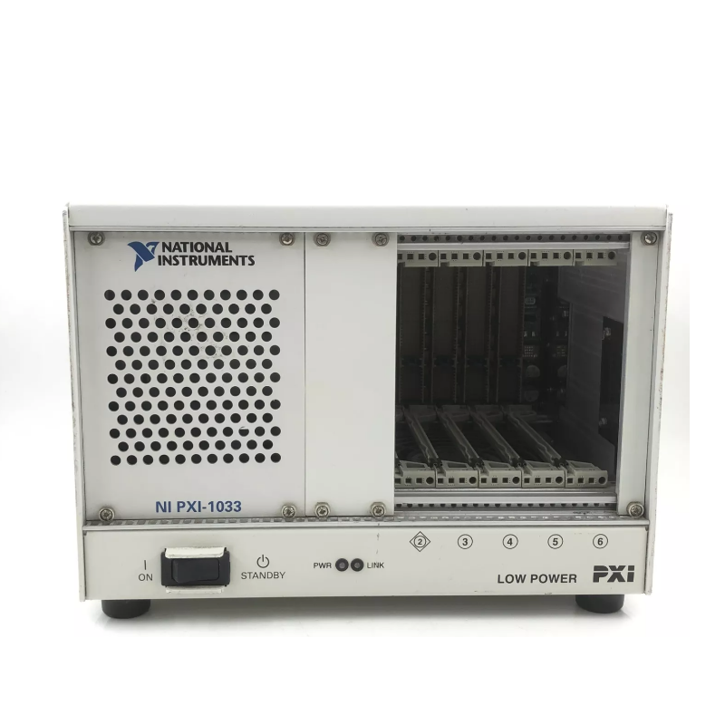 Test Instruments - National Instruments NI PXI-1033 يعمل بشكل
